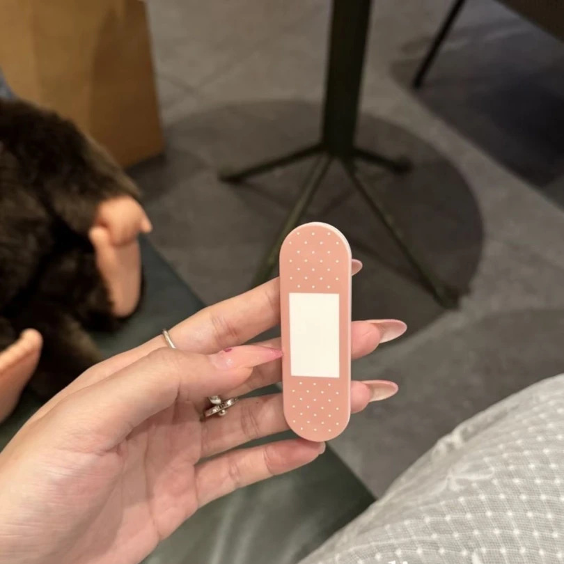 ที่จับโทรศัพท์แบบดึง-ดัน ลายฮอ - Bandage บทวิจารณ์และราคา
